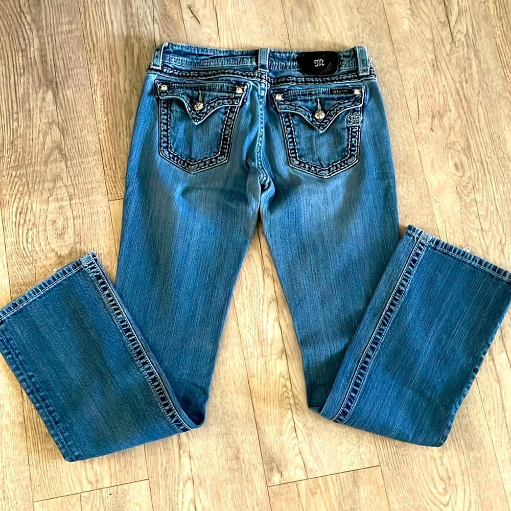 Women’s Miss Me Jeans SZ 31 x 33. Boot Cut Style JS5014861
